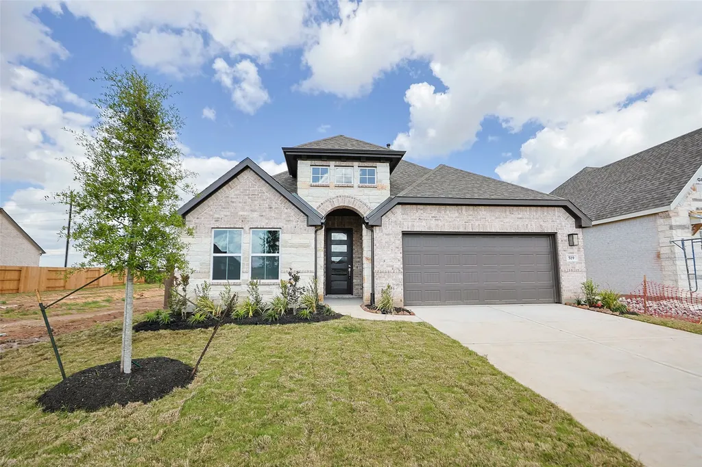 519 Selaura Street Rosenberg TX 77471