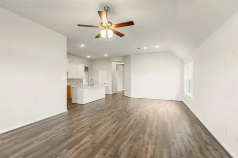 519 Selaura Street Rosenberg TX 77471