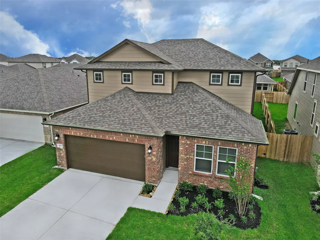 1015 Modesto Drive Rosharon TX 77583