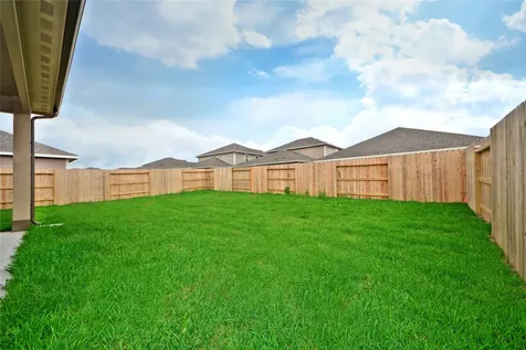 1015 Modesto Drive Rosharon TX 77583