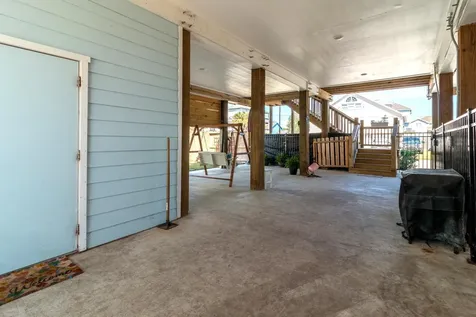 12839 E Conquistador Drive Galveston TX 77554