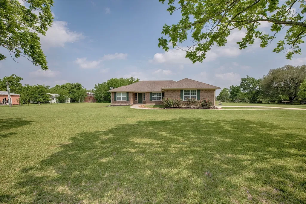 6105 Del Bello Boulevard Manvel TX 77578