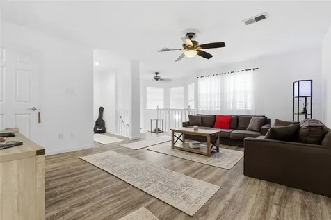 1627 N Hearthside Drive Richmond TX 77406