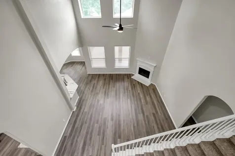 4 Logan Creek Lane Conroe TX 77304