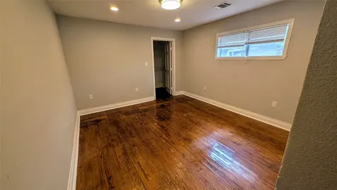 710 W 23rd Street Houston TX 77008