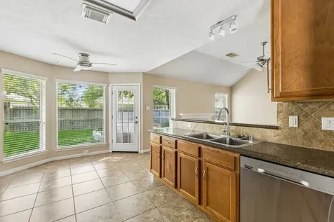 3414 Nottingham Lane Montgomery TX 77356