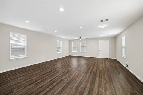 3342 Simmons Street Houston TX 77004
