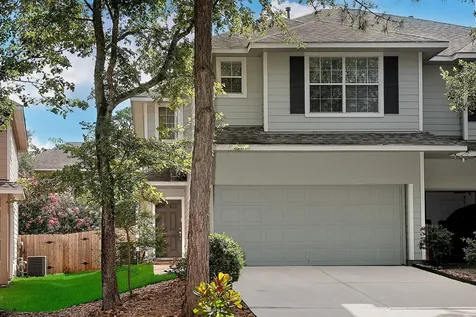 11 Scenic Brook Court The Woodlands TX 77382