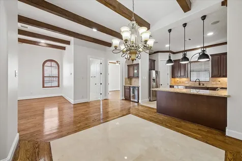 5218 Feagan Street F Houston TX 77007