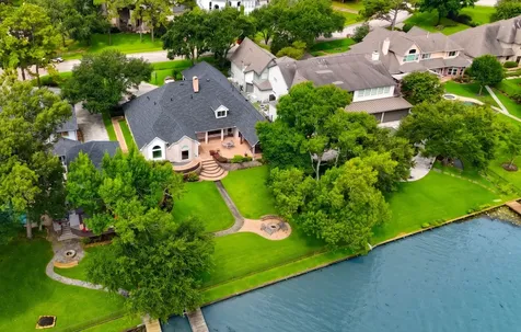 7815 Lake Mist Court Houston TX 77346