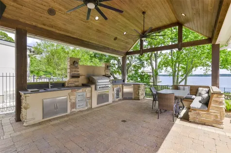 7815 Lake Mist Court Houston TX 77346