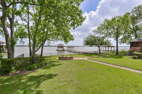 7815 Lake Mist Court Houston TX 77346