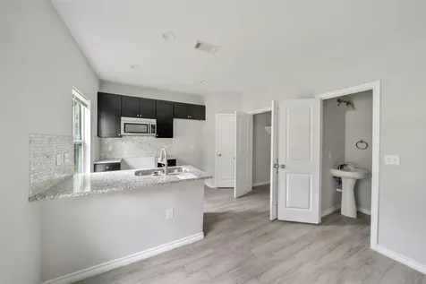 126 Indian Creek Circle Willis TX 77378
