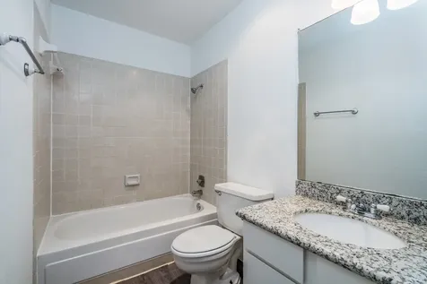 10811 Richmond Avenue 109 Houston TX 77042