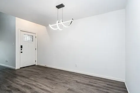 10811 Richmond Avenue 109 Houston TX 77042