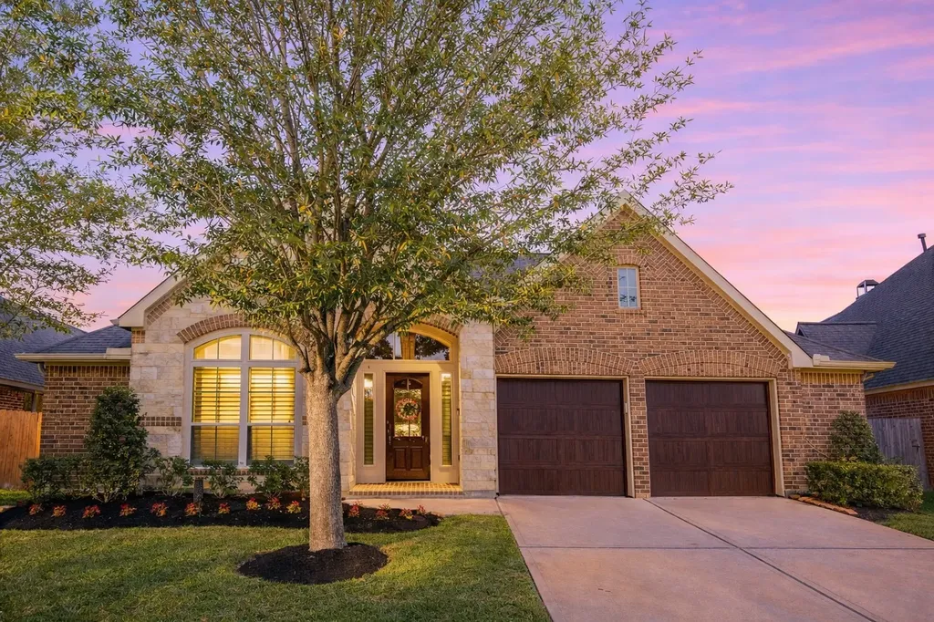19814 Crested Peak Lane Cypress TX 77433
