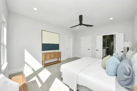 4812 Cochran Street Houston TX 77009
