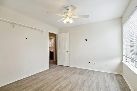12007 Fairpoint Drive Houston TX 77099