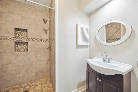 12007 Fairpoint Drive Houston TX 77099