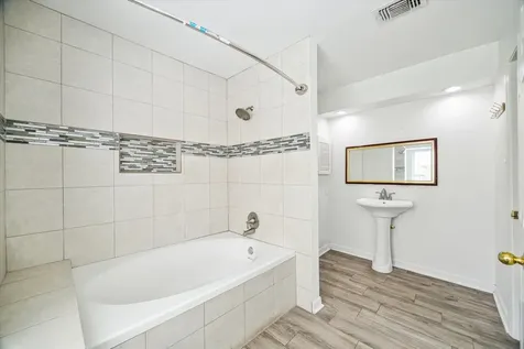 12007 Fairpoint Drive Houston TX 77099