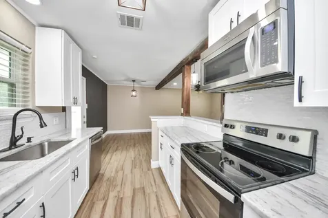 12733 7th Street Santa Fe TX 77510