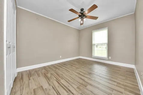 12733 7th Street Santa Fe TX 77510