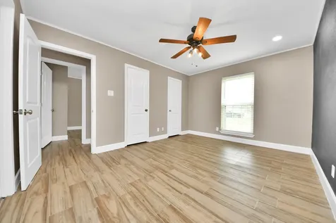 12733 7th Street Santa Fe TX 77510