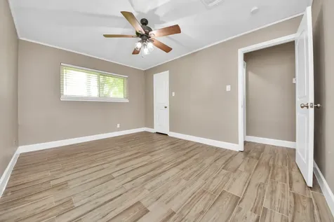 12733 7th Street Santa Fe TX 77510