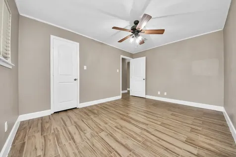 12733 7th Street Santa Fe TX 77510