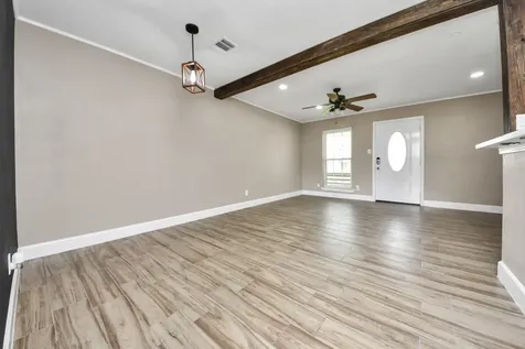 12733 7th Street Santa Fe TX 77510