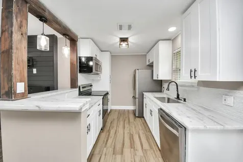 12733 7th Street Santa Fe TX 77510