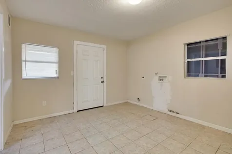 3309 Sealy Street Galveston TX 77550