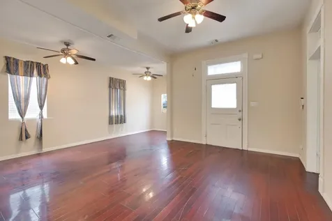 3309 Sealy Street Galveston TX 77550