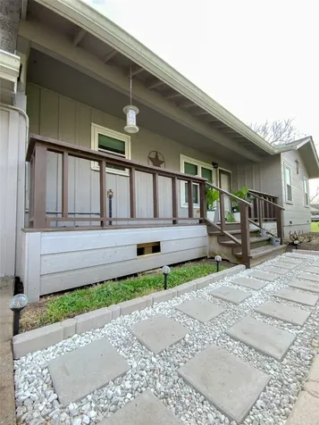 751 County Road 703 West Columbia TX 77486