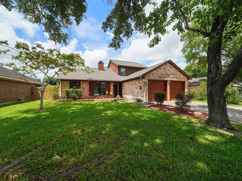 10913 Idlewood Court La Porte TX 77571