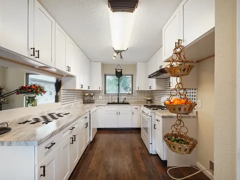 10913 Idlewood Court La Porte TX 77571