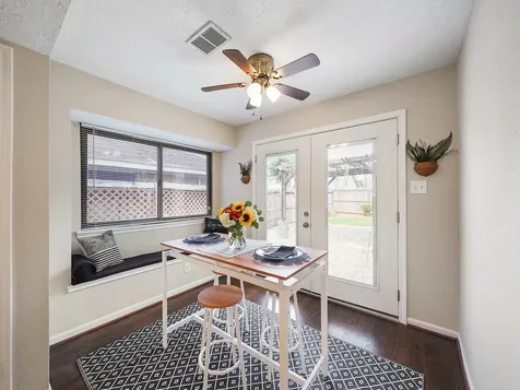 10913 Idlewood Court La Porte TX 77571