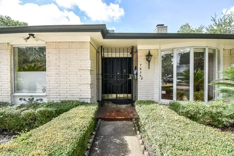 7635 Braesdale Lane Houston TX 77071