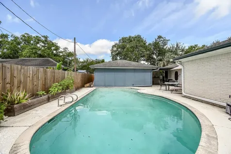 7635 Braesdale Lane Houston TX 77071