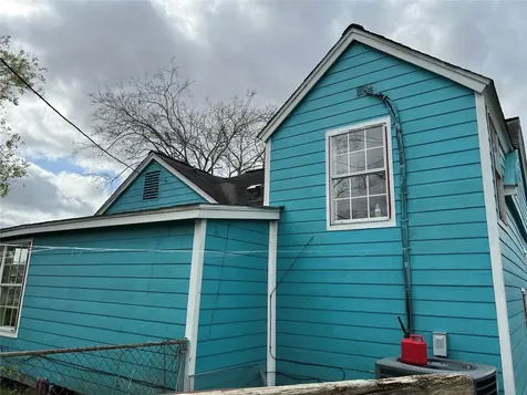 5745 Newport Street Houston TX 77023