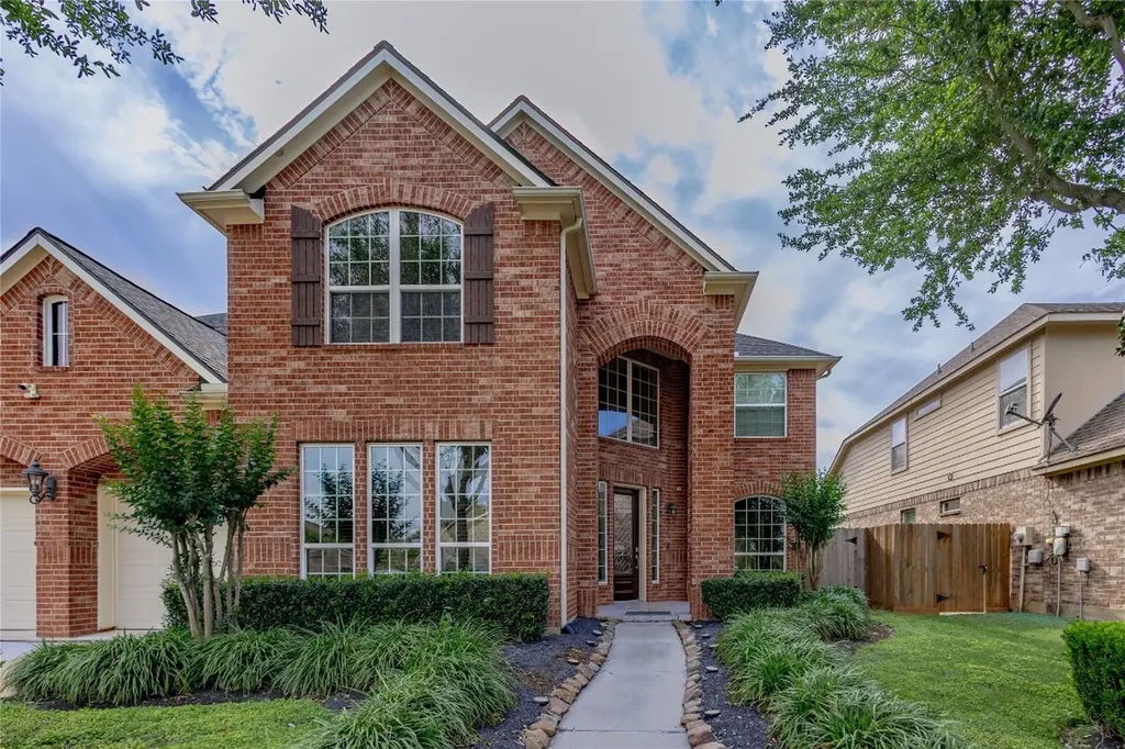 222 Trillium Drive Sugar Land TX 77479