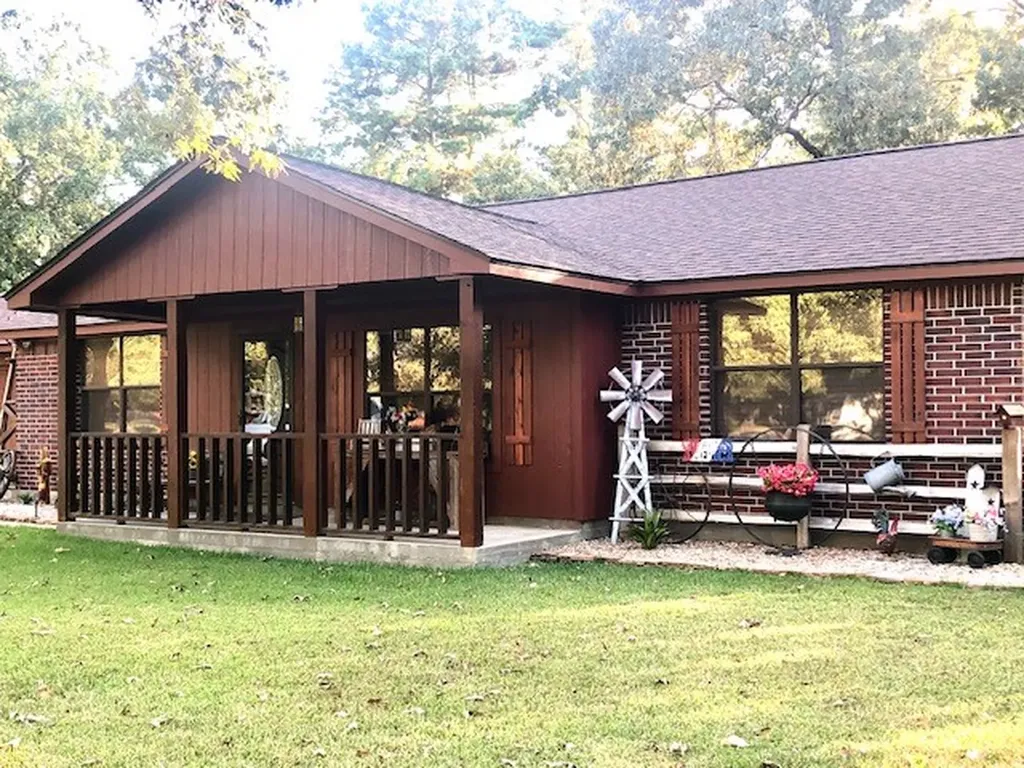 36 Kalyn Road Huntsville TX 77340