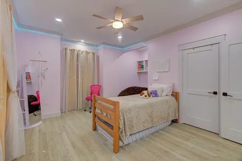 8324 Jennings Street Houston TX 77017