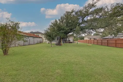 8324 Jennings Street Houston TX 77017