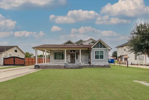8324 Jennings Street Houston TX 77017