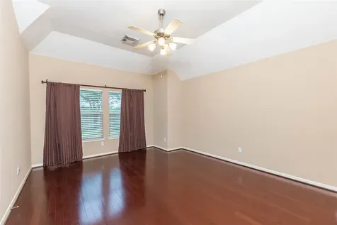 2201 Signal Hill Drive Pearland TX 77584