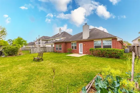 2201 Signal Hill Drive Pearland TX 77584