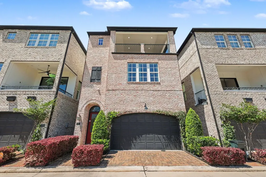 2713 Kinsley Oaks Drive Houston TX 77007