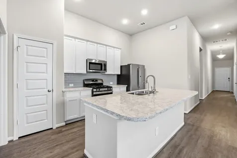 603 Walnut Branch Drive Baytown TX 77523