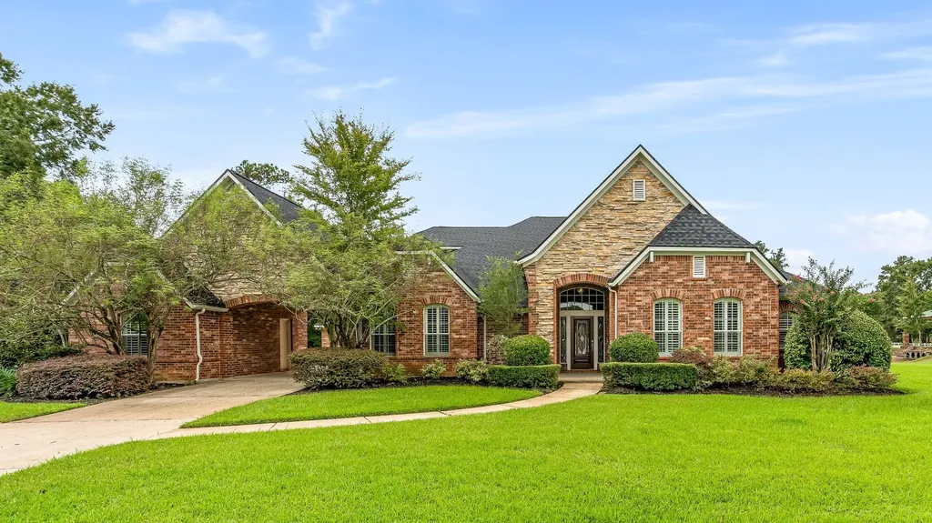 12027 Water Oak Drive Magnolia TX 77354
